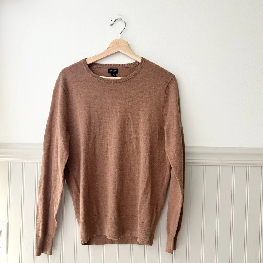 J. Crew Men’s Medium Tan Merino Wool Blend Crewneck Sweater Classic Pullover